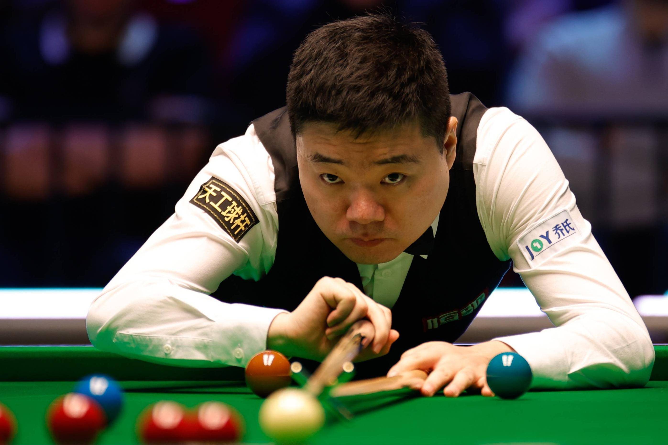 员之间的配 员之间的配