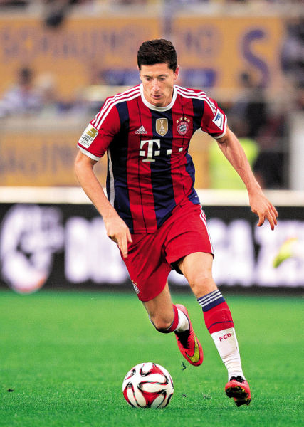 战术调整更 战术调整更