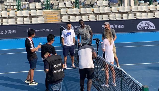 让我们不得 让我们不得